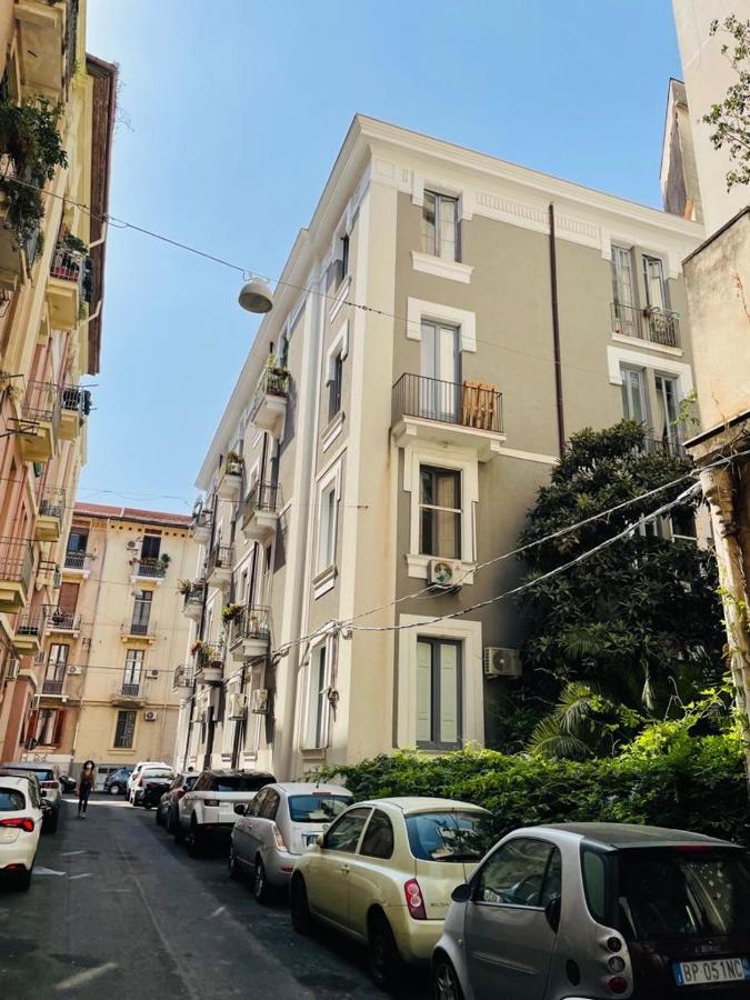 Montello Guest House & Apartment CTA Exteriör bild