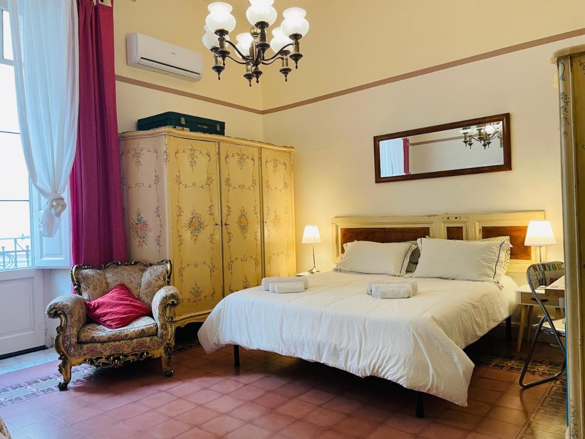 Montello Guest House & Apartment CTA Exteriör bild