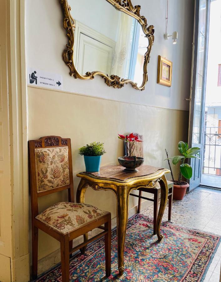 Montello Guest House & Apartment CTA Exteriör bild